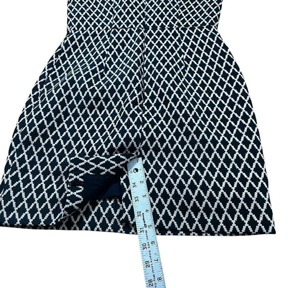 Banana Republic Pencil Dress Black Tan Ikat Sheath Sleeveless Career wear Size 2 - Picture 3 of 7
